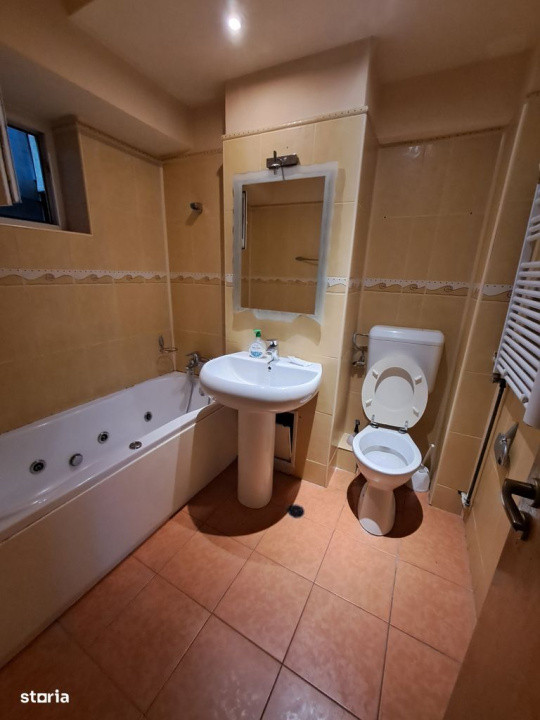 APARTAMENT 3 CAMERE UNIRII FANTANI-TRIBUNAL