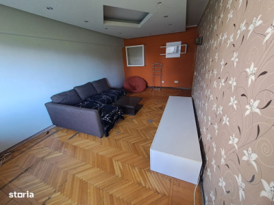 APARTAMENT 3 CAMERE UNIRII FANTANI-TRIBUNAL