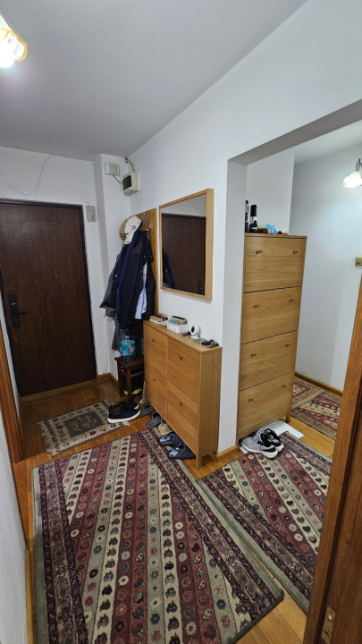Apartament 4 camere decomandat-centrala -zona Gorjului