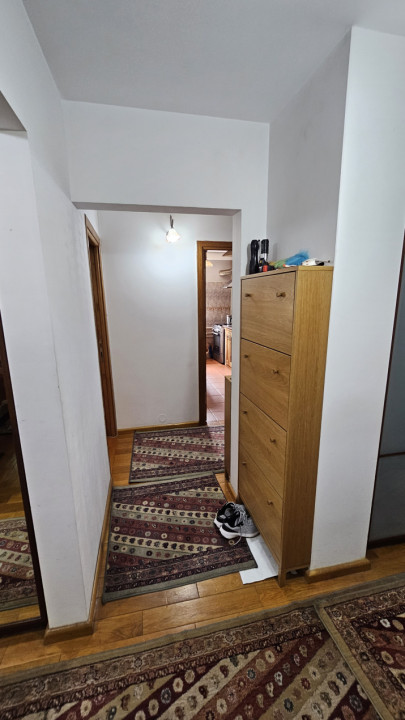Apartament 4 camere decomandat-centrala -zona Gorjului