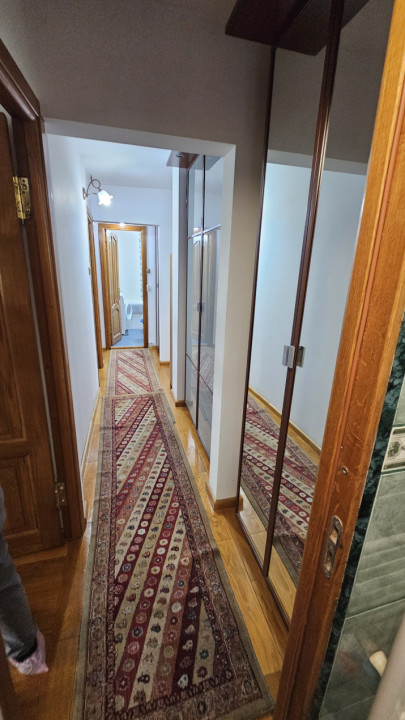 Apartament 4 camere decomandat-centrala -zona Gorjului