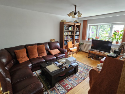 Apartament 4 camere decomandat-centrala -zona Gorjului