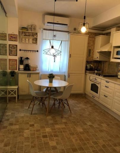 Apartament -3 camere -decomandat-Zona Militari Residence