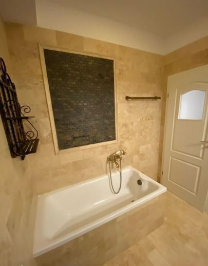 Apartament -3 camere -decomandat-Zona Militari Residence