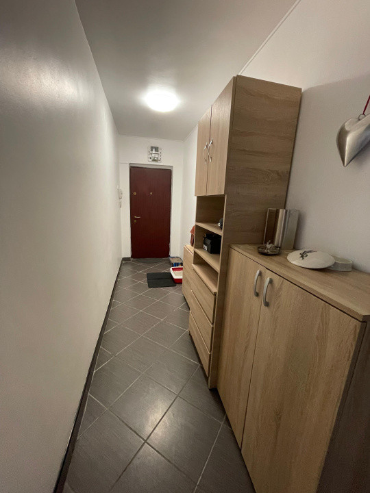 Apartament-3-camere-DECOMANDAT-MEGA-MALL