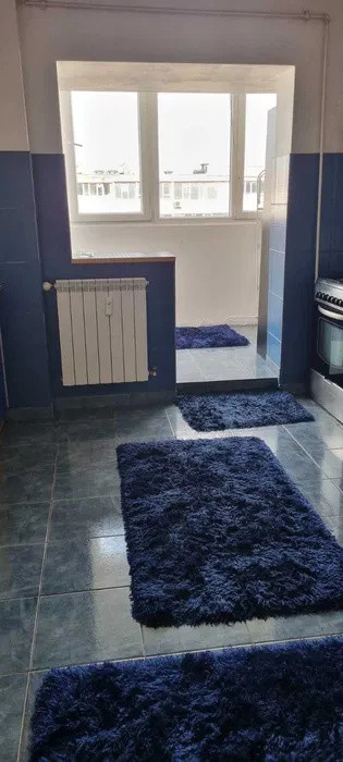 Apartament -2 camere-decomandat-zona Stefan cel Mare