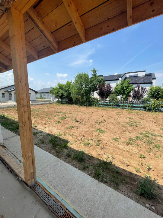 Casa-INDIVIDUALA-TEREN-700-MP-BALOTESTI-ION-LAHOVARI
