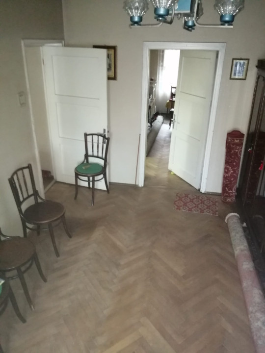 Apartament 3 camere-zona Barbu Vacarescu