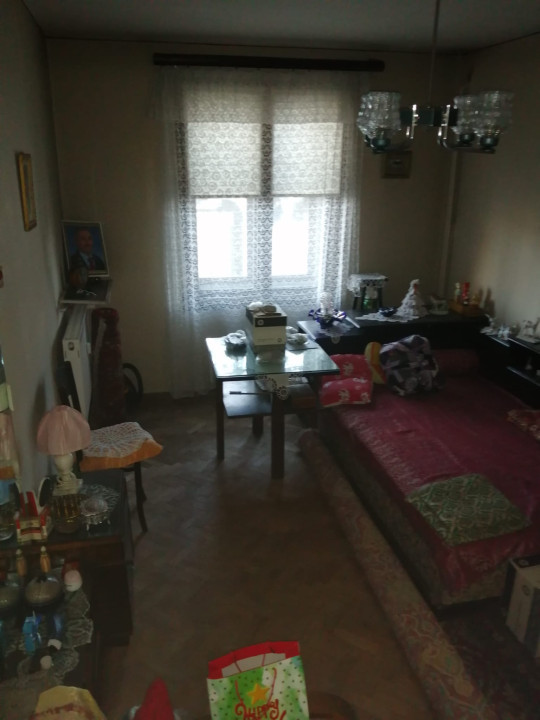 Apartament 3 camere-zona Barbu Vacarescu