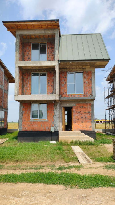 Casa individula de vanzare - zona Dobroiesti-Complex Rezidential Balantei