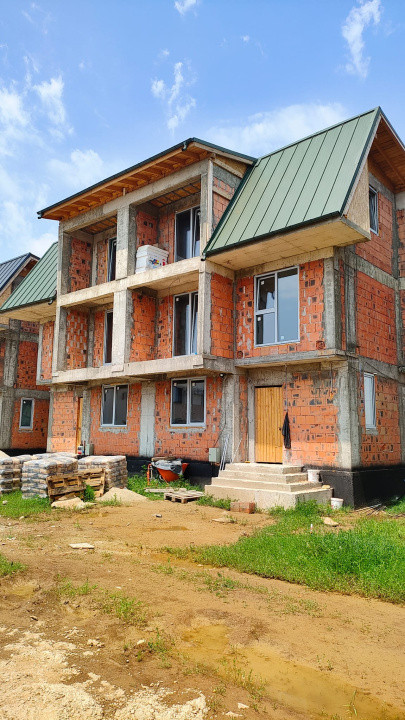 Duplex de vanzare - zona Dobroiesti-Complex Rezidential Balantei.