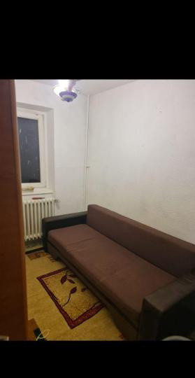 Apartament-3-camere-Piata-Resita