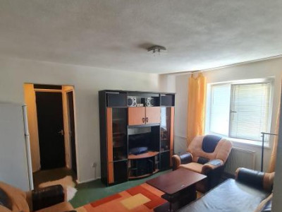 Apartament-3-camere-Piata-Resita