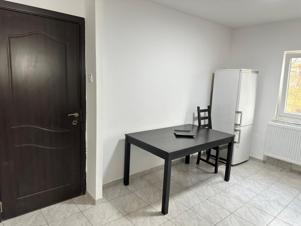 Apartament -2 camere -Zona Colentina