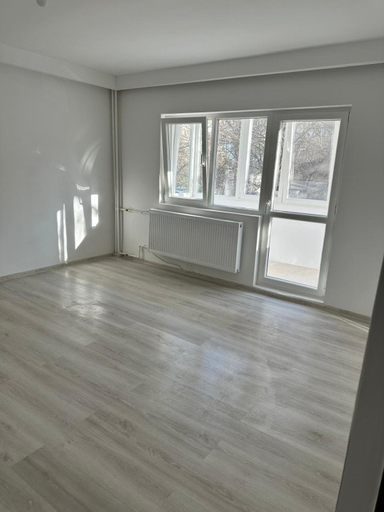 Apartament -2 camere -Zona Colentina