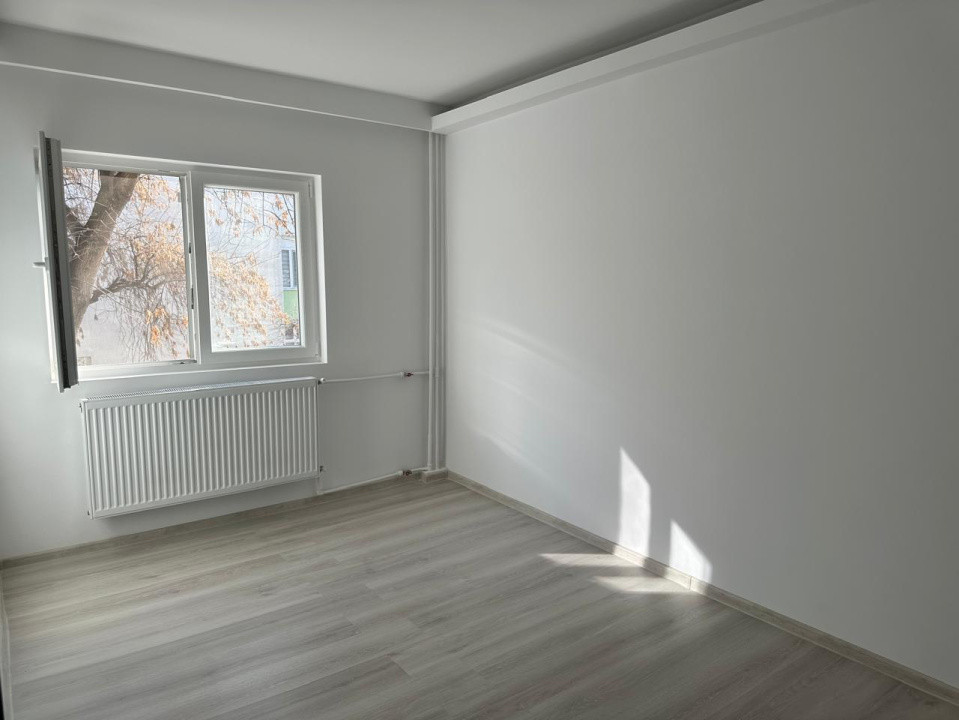 Apartament -2 camere -Zona Colentina