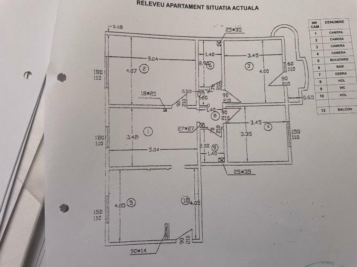Apartament -4 camere -decomandat-Zona Vitan