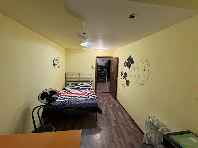 Apartament 4 camere-zona Margeanului / Calea Rahovei