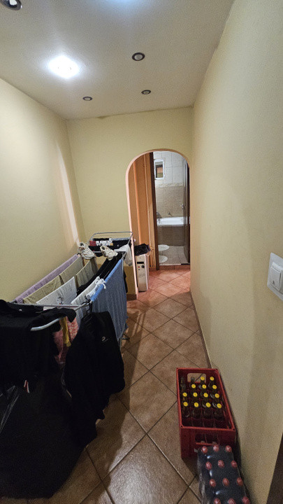 Apartament 4 camere-zona Margeanului / Calea Rahovei