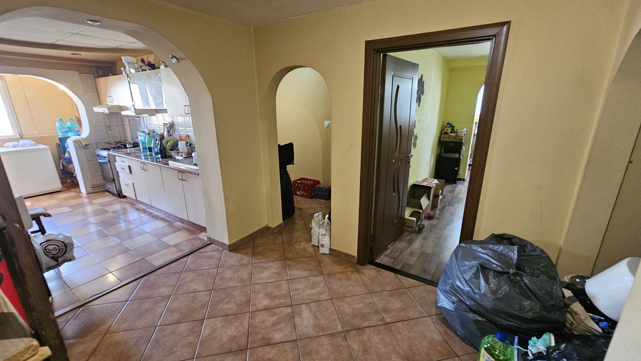 Apartament 4 camere-zona Margeanului / Calea Rahovei