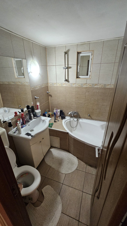 Apartament 4 camere-zona Margeanului / Calea Rahovei