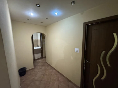 Apartament 4 camere-zona Margeanului / Calea Rahovei
