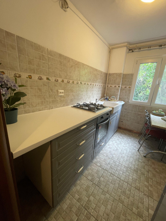 Apartament 3 camere Marie Curie-centrala propie