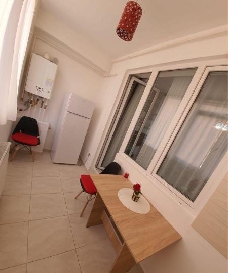 Apartament 2 camere REZERVELOR