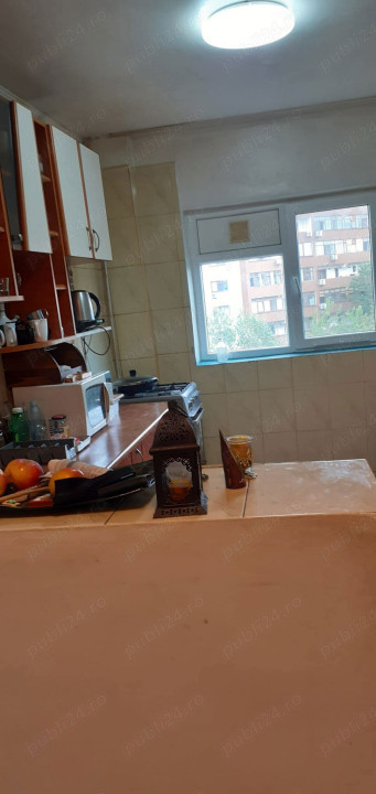 Apartament 4 camere  - zona PIATA RESITA - BRANCOVEANU