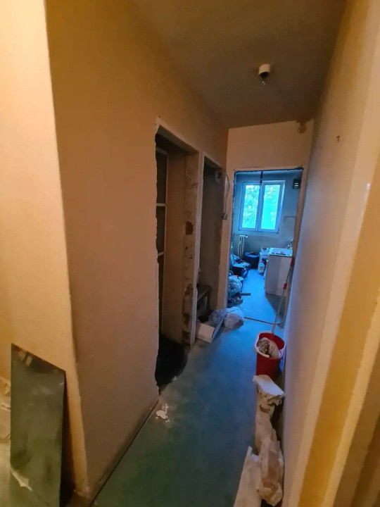 Apartament 2 camere- circular - zona Drumul Taberei