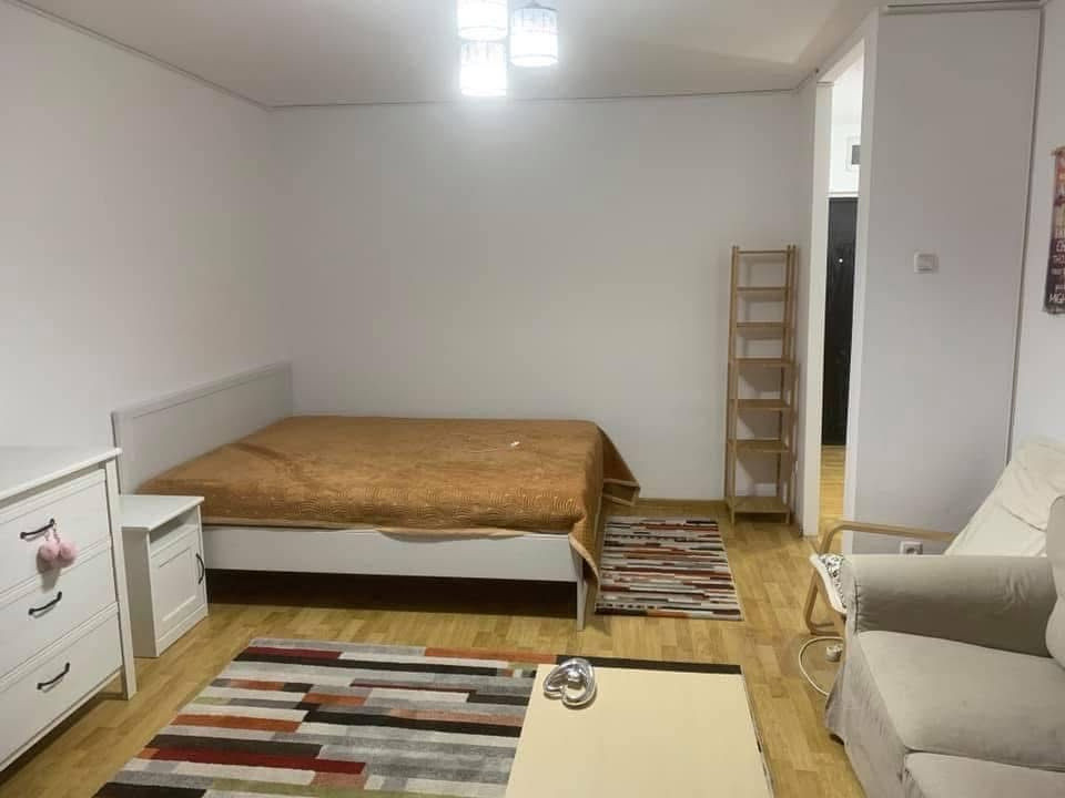 Garsoniera de vanzare -zona Lujerului / Virtutii