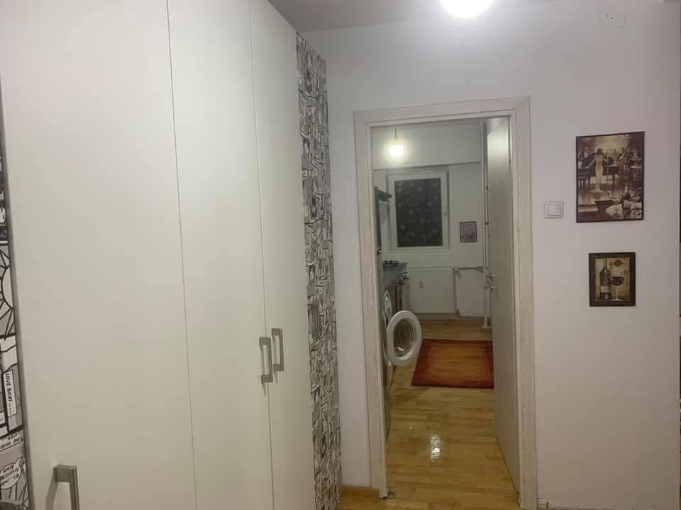 Garsoniera de vanzare -zona Lujerului / Virtutii