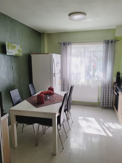 Apartament 3 camere-zona Drumul Taberei / Ghencea