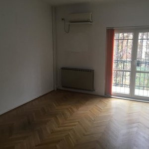 Casa -5 camere - Zona Cotroceni