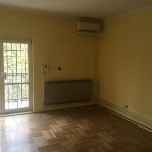 Casa -5 camere - Zona Cotroceni