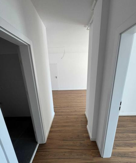Apartament 3 camere Liberty Mall-Viilor