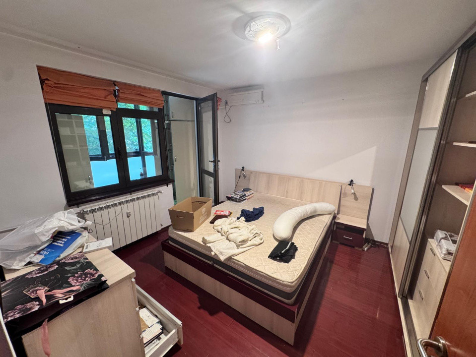 Apartament 4 camere-decomandat-zona Politehnicii
