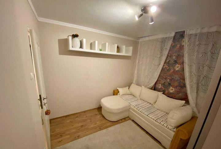 Apartament 2 camere LUJERULUI 38M.P.