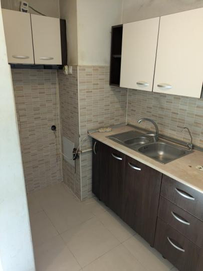 Apartament -4 camere -decomandat-Zona Stefan Cel Mare-Mosilor