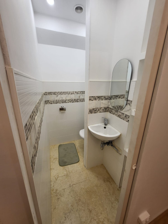 Apartament 3 camere - Stefan cel Mare/Dinamo - Demisol inalt in casa