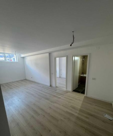 Apartament 2 camere demisol- Viilor
