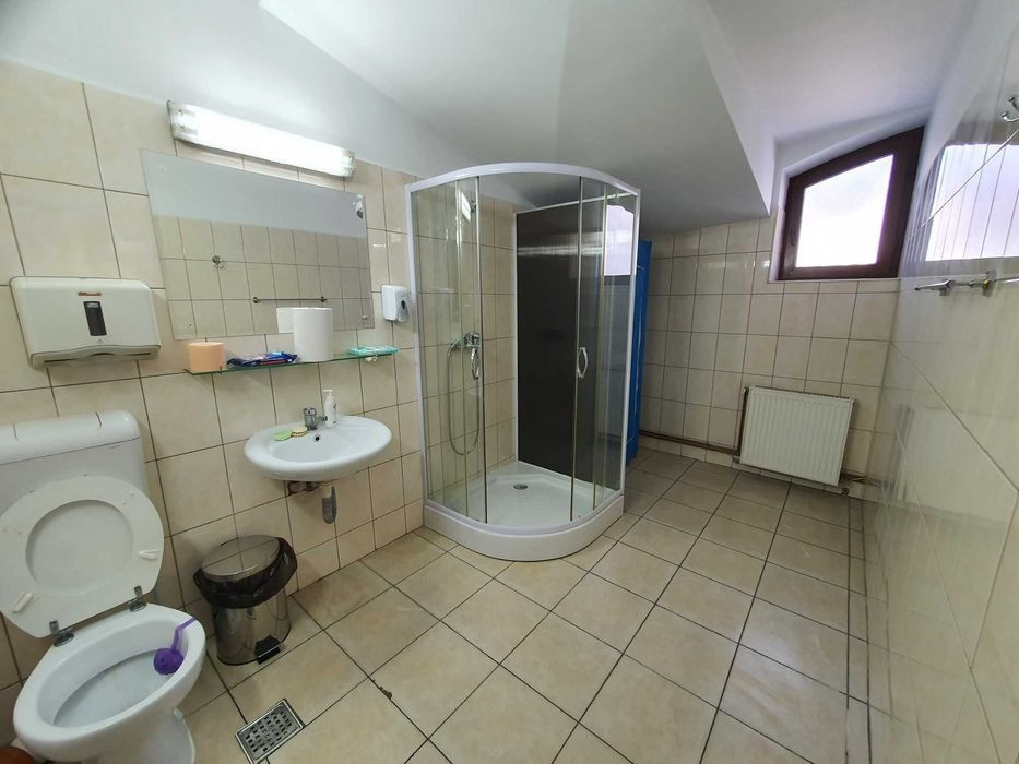 Casa 14 Camere-D+P+1-Armeneasca-Spatiu Birou-Consulat-410 Mp-Curte  