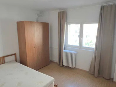 Apartament 3 camere-decomandat-zona Gorjului / Iuliu Maniu