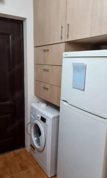 Garsoniera de vanzare mobilata si utilata  Aparatorii Turnu Magurele -  BERCENI