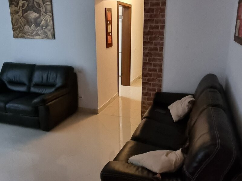 Apartament 3 camere-zona Tineretului / TImpuri Noi