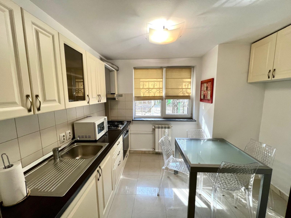 Apartament 3 camere-zona Tineretului / TImpuri Noi
