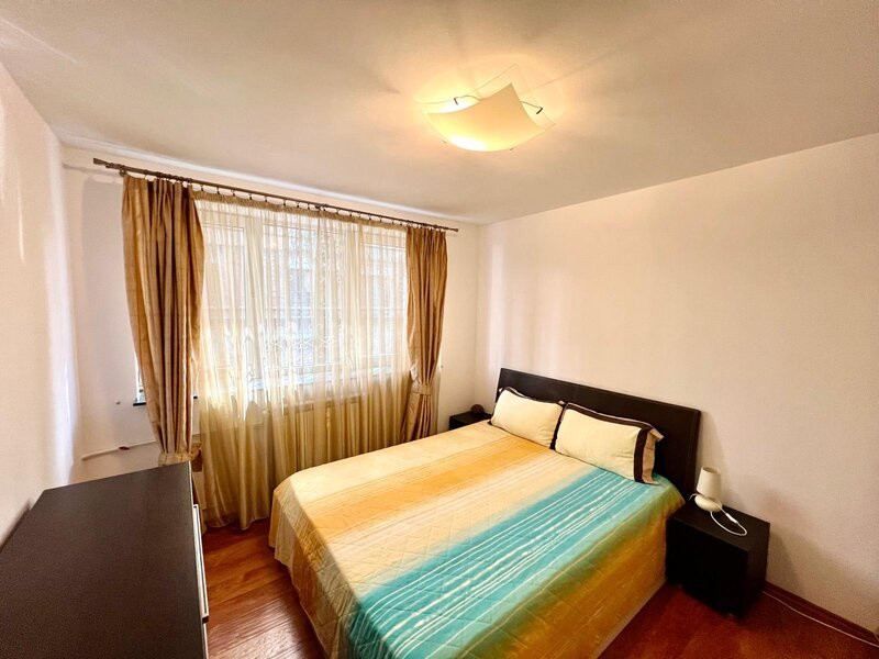 Apartament 3 camere-zona Tineretului / TImpuri Noi