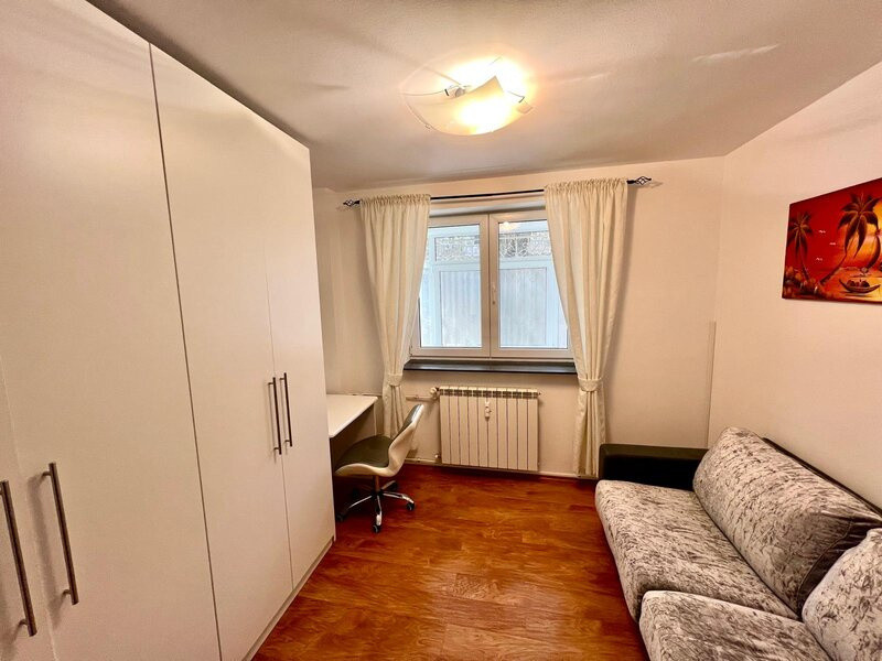 Apartament 3 camere-zona Tineretului / TImpuri Noi