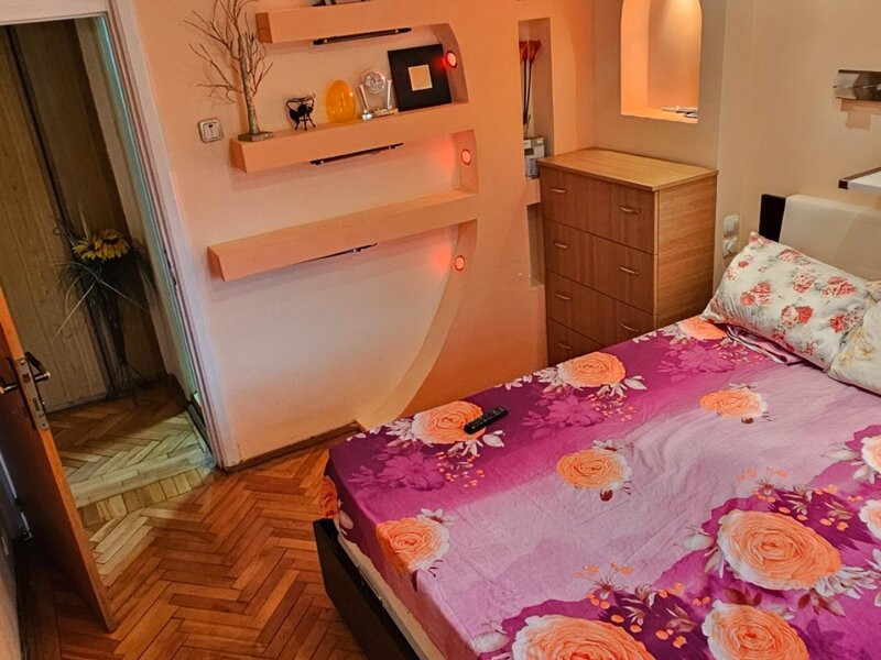Apartament 4 camere-decomadnat-zona Uverturii