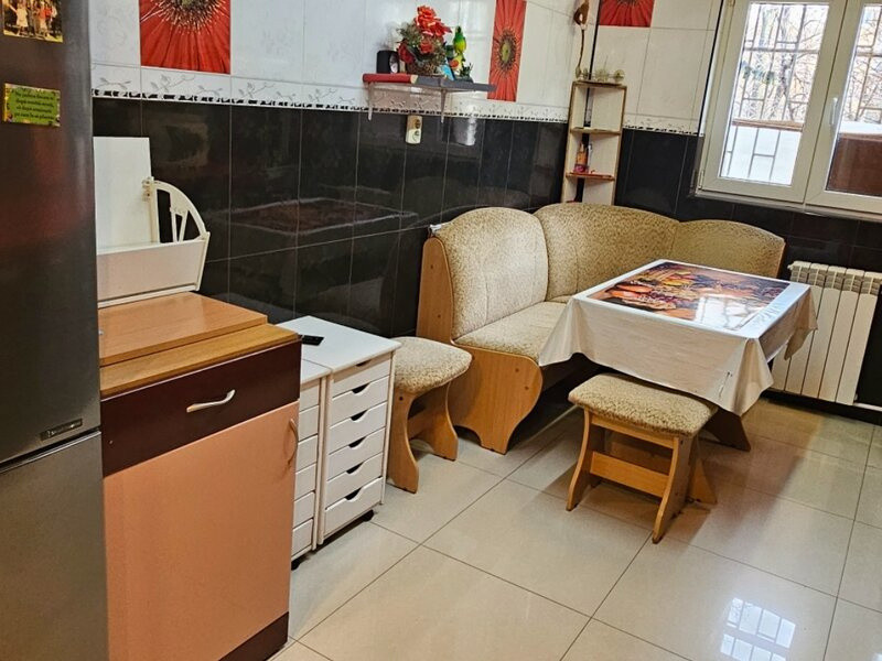 Apartament 4 camere-decomadnat-zona Uverturii